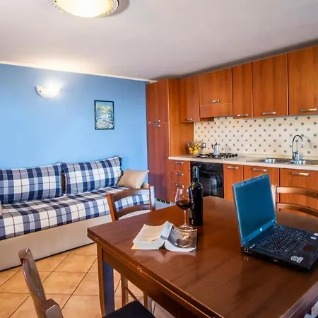 Rosmary - Coast - Gulf Of Naples View Apartment Sorrento