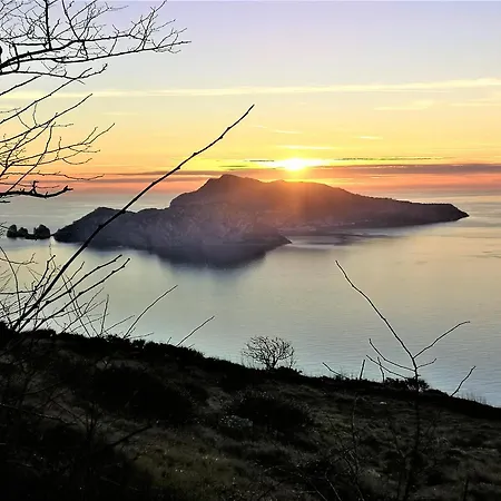 Rosmary - Coast - Gulf Of Naples View * Sorrento